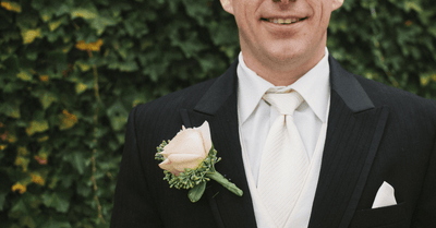 Groomsmen Outfits for Weddings: 8 Tips